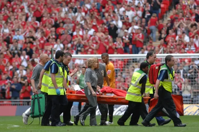 Framed Print : Bradley Orr's Euphoric Moment: Celebrating Promotion with Bristol City in the Play-Off Final Framed Print : Bradley Orr's Euphoric Moment: Celebrating Promotion with Bristol City in the Play-Off Final