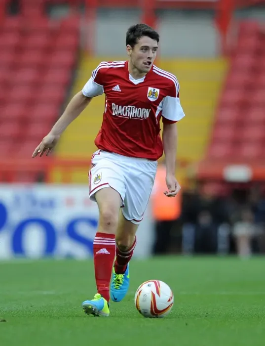 Framed Print : Brendan Maloney of Bristol City in Action Against Reading, 2013 Framed Print : Brendan Maloney of Bristol City in Action Against Reading, 2013