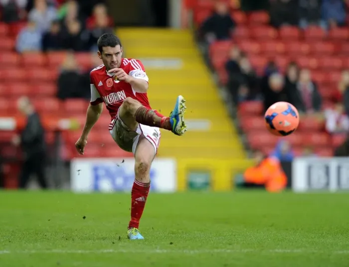 Framed Print : Brendan Moloney in Action: FA Cup First Round - Bristol City vs Dagenham and Redbridge Framed Print : Brendan Moloney in Action: FA Cup First Round - Bristol City vs Dagenham and Redbridge