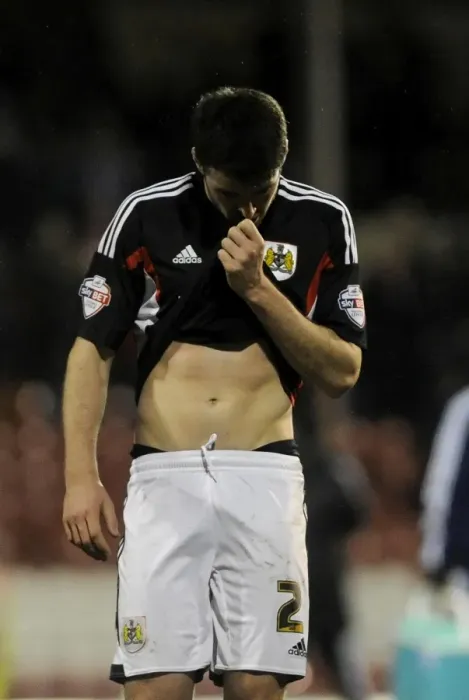 Framed Print : Brendan Moloney's Disappointment: Brentford vs. Bristol City, January 2014 Framed Print : Brendan Moloney's Disappointment: Brentford vs. Bristol City, January 2014