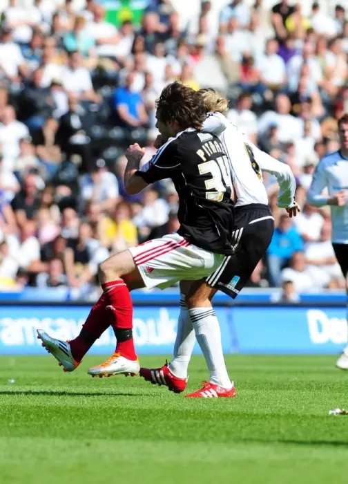 Framed Print : Brett Pitman Fouled by Robbie Savage: Derby County vs. Bristol City, Championship 2011 Framed Print : Brett Pitman Fouled by Robbie Savage: Derby County vs. Bristol City, Championship 2011