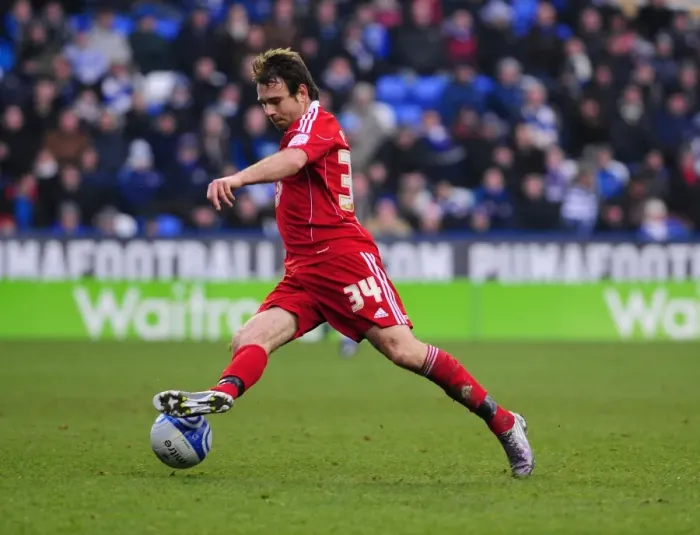 Framed Print : Brett Pitman's Championship Masterclass: Thrilling Performance for Bristol City at Reading (December 26, 2010)