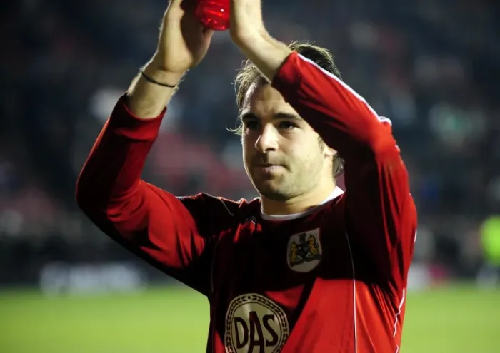 Framed Print : Brett Pitman's Determined Performance: Bristol City vs. Cardiff City, Championship Match, Ashton Gate Stadium (01 / 01 / 2011)