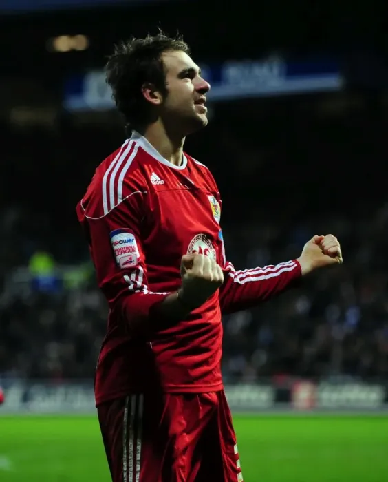 Framed Print : Brett Pitman's Epic Goal Celebration: A Memorable Moment for Bristol City in the Championship (03 / 01 / 2011) Framed Print : Brett Pitman's Epic Goal Celebration: A Memorable Moment for Bristol City in the Championship (03 / 01 / 2011)