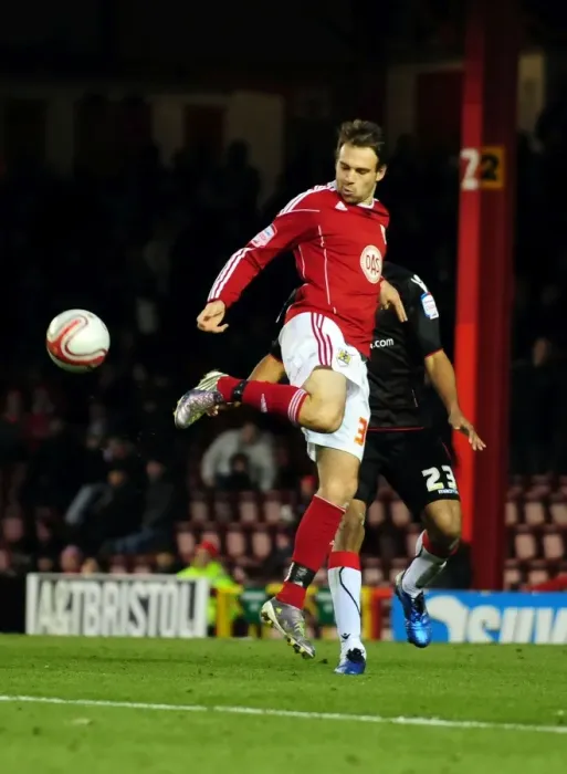 Framed Print : Brett Pitman's Flick: A Pivotal Moment in Bristol City vs. Sheffield United Championship Clash (November 2010) Framed Print : Brett Pitman's Flick: A Pivotal Moment in Bristol City vs. Sheffield United Championship Clash (November 2010)