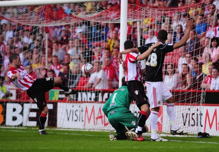 Framed Print : Brett Pitman's Fortuitous Corner: Own Goal by Steve Simonsen Shifts Championship Match in Favor of Bristol City (23rd April 2011) Framed Print : Brett Pitman's Fortuitous Corner: Own Goal by Steve Simonsen Shifts Championship Match in Favor of Bristol City (23rd April 2011)