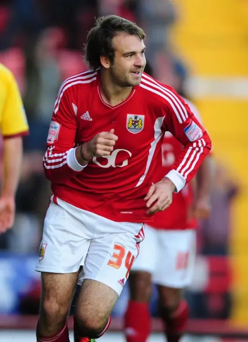 Framed Print : Brett Pitman's Goal Celebration: Bristol City vs Burnley, Championship 2011 Framed Print : Brett Pitman's Goal Celebration: Bristol City vs Burnley, Championship 2011