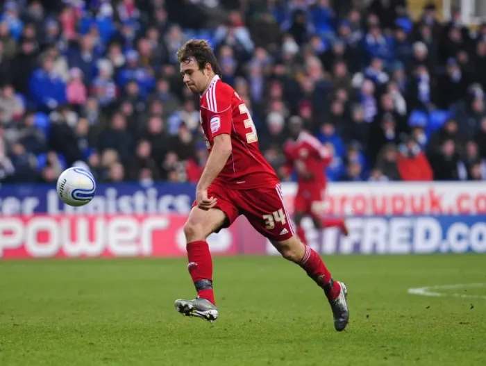 Framed Print : Brett Pitman's Thrilling Performance: Reading vs. Bristol City (Championship, 26 / 12 / 2010) Framed Print : Brett Pitman's Thrilling Performance: Reading vs. Bristol City (Championship, 26 / 12 / 2010)