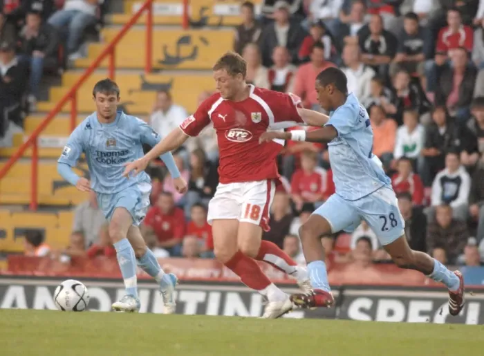 Framed Print : Brian Wilson vs Manchester City: A Moment from the Bristol City Match