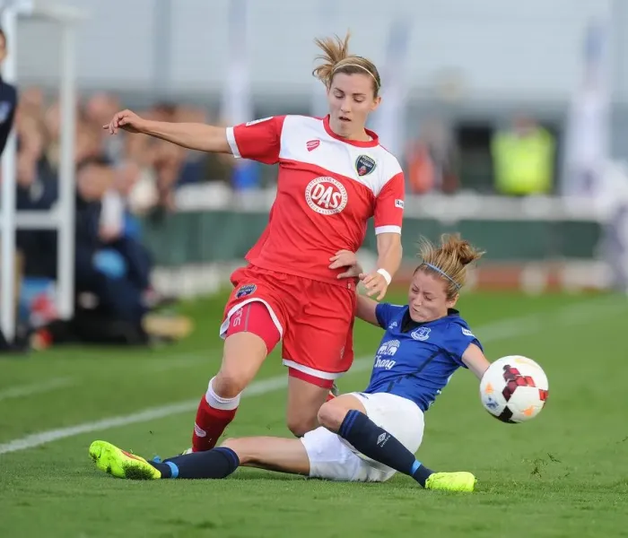 Framed Print : Bristol Academy vs Everton Ladies: Clash at the Stadium, 23rd August 2014 Framed Print : Bristol Academy vs Everton Ladies: Clash at the Stadium, 23rd August 2014
