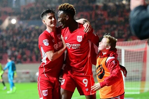 Bristol City: Abraham and O'Dowda Celebrate Goal Against Huddersfield Town (17 March 2017)