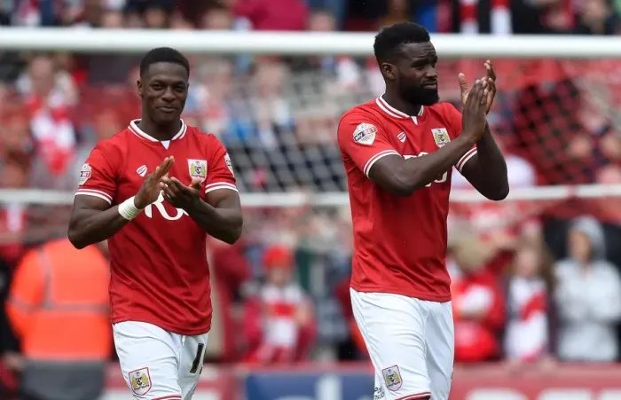 Framed Print : Bristol City: Agard and Osborne in Action against Walsall, Sky Bet League One, May 2015 Framed Print : Bristol City: Agard and Osborne in Action against Walsall, Sky Bet League One, May 2015