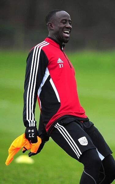 Bristol City: Albert Adomah in Training Focus