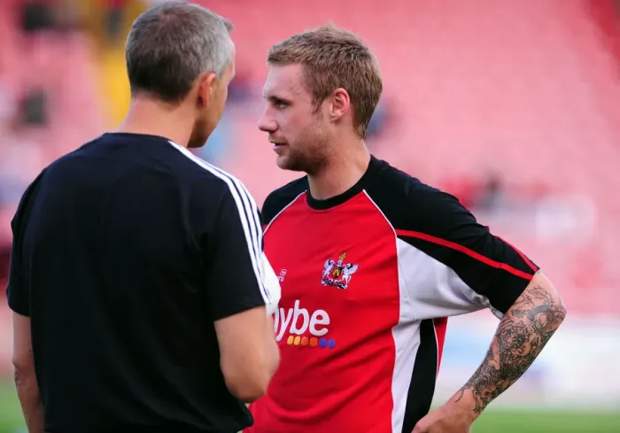 Framed Print : Bristol City Assistant Manager, Keith Millen with former Bristol City player David Noble