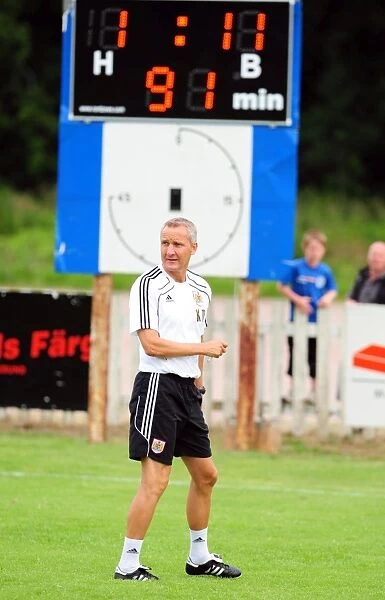 Bristol City Assistant Manager, Keith Millen with the final score