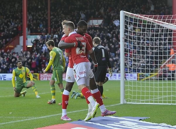 Bristol City: Bryan and Emmanuel-Thomas Celebrate Goal vs. Notts County (January 10, 2015)