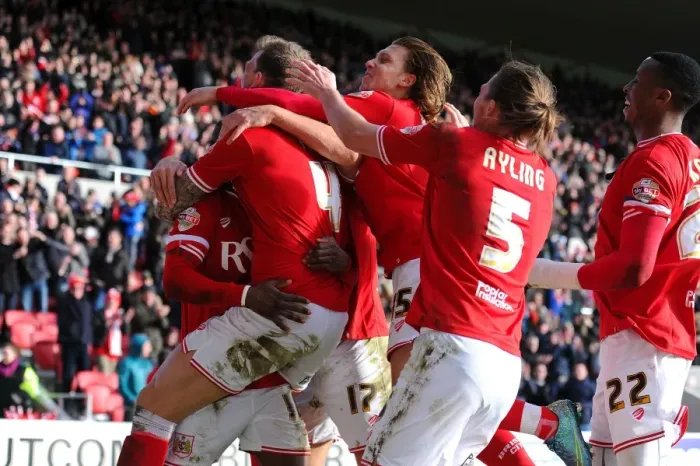 Framed Print : Bristol City Celebrate Kieran Agard's Goal Against Hull City (21st November 2015)