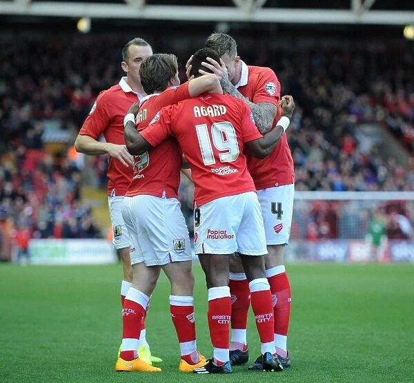 Bristol City Celebrate Kieran Agard's Goal Against Oldham Athletic, Sky Bet League One, Ashton Gate