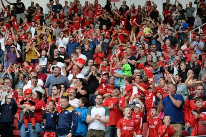 Framed Print : Bristol City Celebrate Late Equalizer Against Derby County