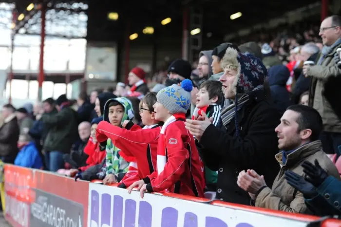 Framed Print : Bristol City Celebrate Matt Smith's Goal Against Fleetwood Town, Sky Bet League One, Ashton Gate, 01 / 02 / 2015