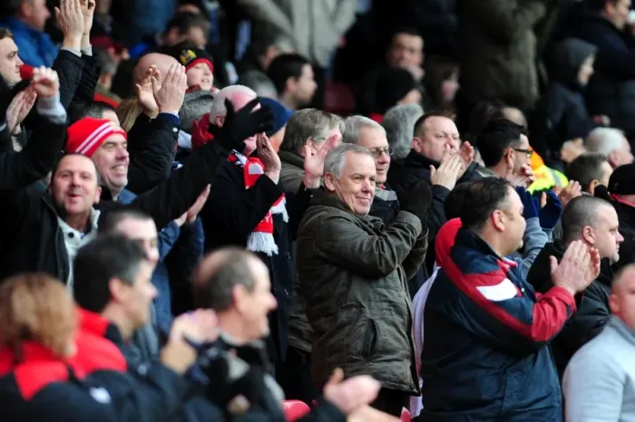 Framed Print : Bristol City Celebrate Second Goal Against Nottingham Forest, Ashton Gate, 2013 Framed Print : Bristol City Celebrate Second Goal Against Nottingham Forest, Ashton Gate, 2013