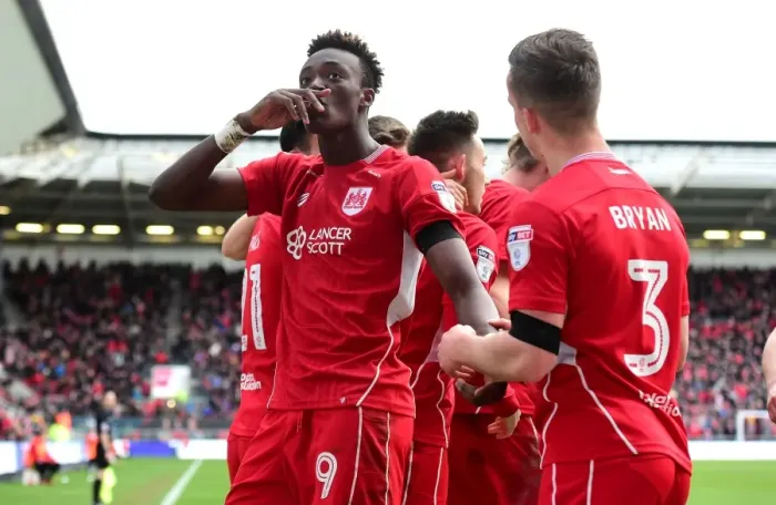 Framed Print : Bristol City Celebrate Tammy Abraham's Goal Against Cardiff City (14 / 01 / 2017)