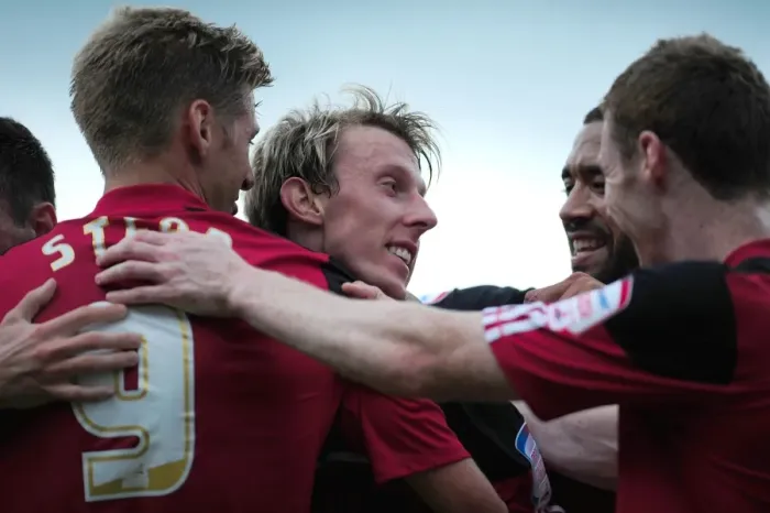 Framed Print : Bristol City Celebrate Woolford's Goal: Championship Clash Against Cardiff City at Ashton Gate Stadium (August 2012) Framed Print : Bristol City Celebrate Woolford's Goal: Championship Clash Against Cardiff City at Ashton Gate Stadium (August 2012)
