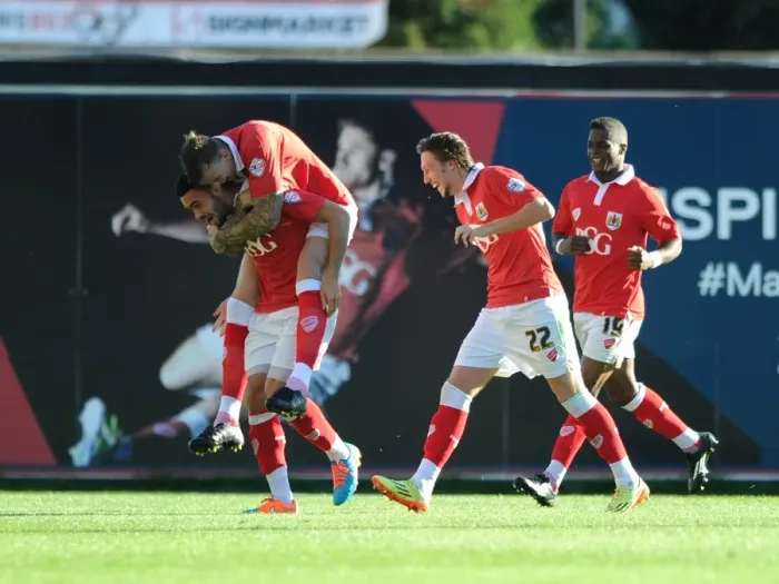 Framed Print : Bristol City Celebrates: Derrick Williams Scores Against Chesterfield, 11-10-2014 Framed Print : Bristol City Celebrates: Derrick Williams Scores Against Chesterfield, 11-10-2014