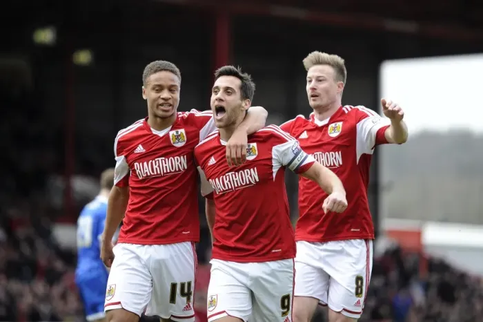 Framed Print : Bristol City Celebrates: Sam Baldock, Bobby Reid, Wade Elliott Framed Print : Bristol City Celebrates: Sam Baldock, Bobby Reid, Wade Elliott