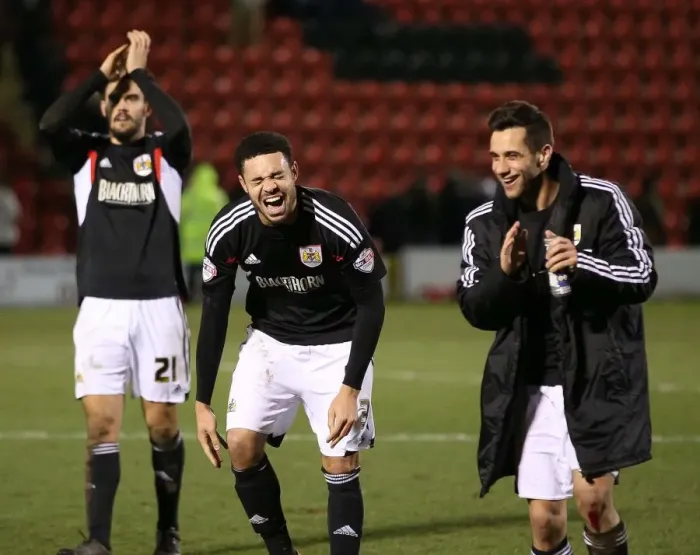 Framed Print : Bristol City Celebrates Win Against Leyton Orient, Sky Bet League One, 2014 Framed Print : Bristol City Celebrates Win Against Leyton Orient, Sky Bet League One, 2014