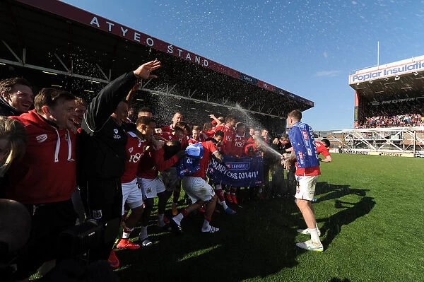 Bristol City Clinches League Title: Aden Flint's Triumphant Champagne Spray