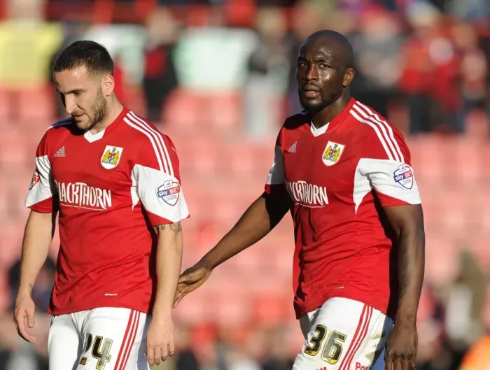 Framed Print : Bristol City Debut: Martin Paterson and Nyron Nosworthy vs Swindon Town, 2014 - Ashton Gate Framed Print : Bristol City Debut: Martin Paterson and Nyron Nosworthy vs Swindon Town, 2014 - Ashton Gate