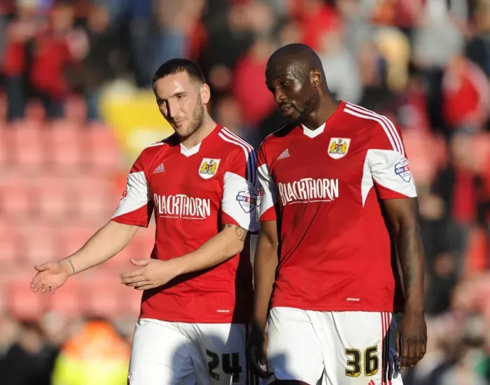 Framed Print : Bristol City Debut: A New Era Begins - Martin Paterson and Nyron Nosworthy vs Swindon Town, March 15, 2014 Framed Print : Bristol City Debut: A New Era Begins - Martin Paterson and Nyron Nosworthy vs Swindon Town, March 15, 2014