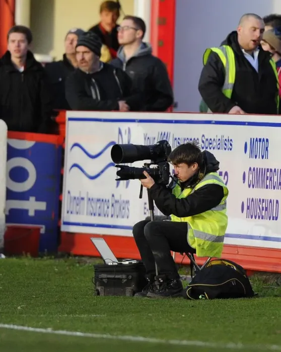 Framed Print : Bristol City in FA Cup Action at Tamworth's The Lamb Ground (08 / 12 / 2013)