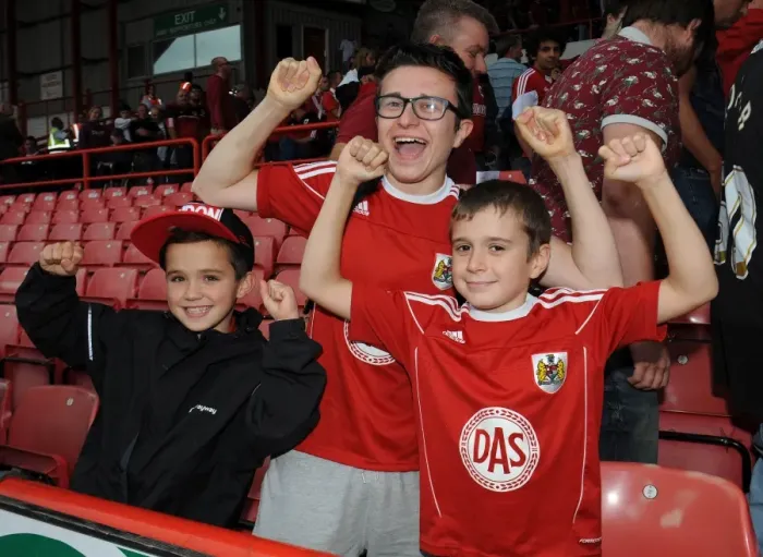 Framed Print : Bristol City Fans in Action at Ashton Gate: Bristol City vs Colchester United, Sky Bet League One Framed Print : Bristol City Fans in Action at Ashton Gate: Bristol City vs Colchester United, Sky Bet League One