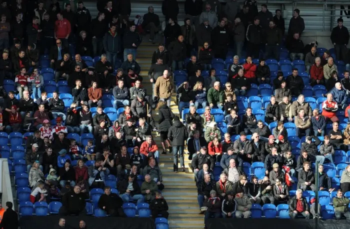 Framed Print : Bristol City Fans in Action at Colchester United vs. Bristol City, Sky Bet League One (22 / 03 / 2014)