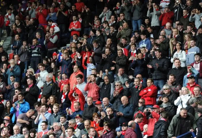 Framed Print : Bristol City Fans in Action at Preston North End's Deepdale, Sky Bet League One Match, 11 / 04 / 2015