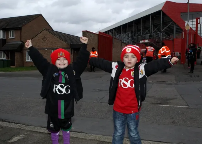 Framed Print : Bristol City Fans Arrive at The Valley for Charlton Athletic vs. Bristol City (Sky Bet Championship, 06.02.2016) Framed Print : Bristol City Fans Arrive at The Valley for Charlton Athletic vs. Bristol City (Sky Bet Championship, 06.02.2016)