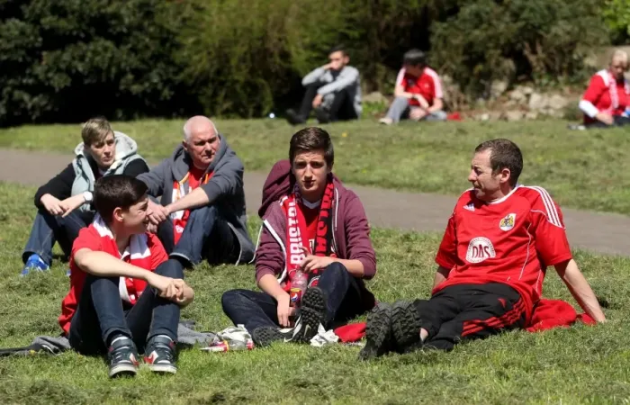 Framed Print : Bristol City Fans Bask in Sunshine Before Ashton Gate Showdown vs. Coventry City