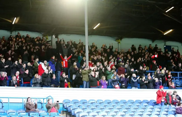 Framed Print : Bristol City Fans Celebrate at Elland Road, Leeds United vs. Bristol City, Sky Bet Championship (23 / 01 / 2016) Framed Print : Bristol City Fans Celebrate at Elland Road, Leeds United vs. Bristol City, Sky Bet Championship (23 / 01 / 2016)