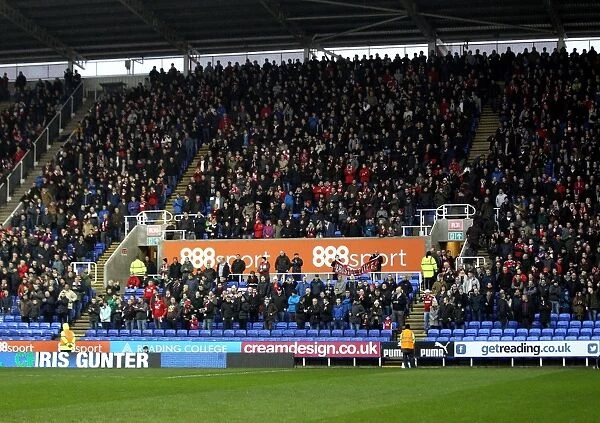 Bristol City Fans Celebrate at Madejski Stadium during Sky Bet Championship Match against Reading, 2016