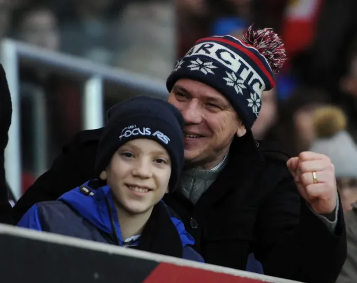 Framed Print : Bristol City Fans Celebrate Nathan Baker's Goal vs Charlton Athletic (26 / 12 / 2015)