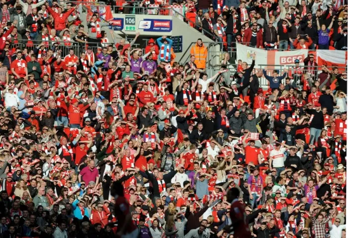 Framed Print : Bristol City Fans Celebrate at Wembley Stadium during the Johnstone's Paint Trophy Final against Walsall (2015) Framed Print : Bristol City Fans Celebrate at Wembley Stadium during the Johnstone's Paint Trophy Final against Walsall (2015)