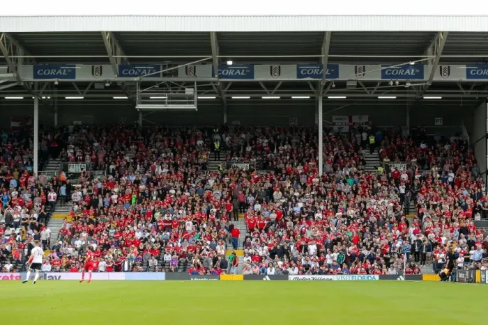 Framed Print : Bristol City Fans at Craven Cottage: Sky Bet EFL Championship Showdown (September 2016) Framed Print : Bristol City Fans at Craven Cottage: Sky Bet EFL Championship Showdown (September 2016)