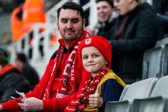 Framed Print : Bristol City Fans Euphoria at St. James Park: Sky Bet EFL Championship (25 / 02 / 2017) Framed Print : Bristol City Fans Euphoria at St. James Park: Sky Bet EFL Championship (25 / 02 / 2017)
