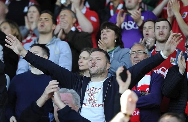 Bristol City Fans Exhilarating Day Out: Chesterfield vs. Bristol City, Sky Bet League One (April 2015)