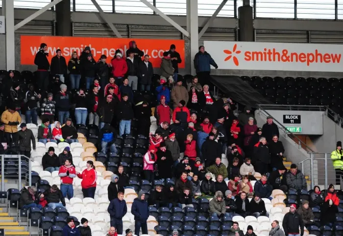 Framed Print : Bristol City Fans in Full Force at Hull City Championship Match, 18 / 12 / 2010 Framed Print : Bristol City Fans in Full Force at Hull City Championship Match, 18 / 12 / 2010