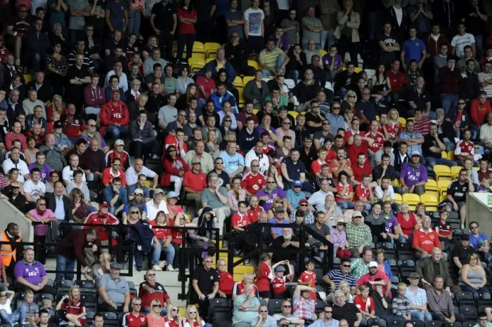 Framed Print : Bristol City Fans in Full Force at Nottingham's Meadow Lane (August 2014)