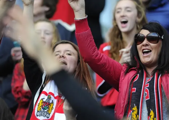 Framed Print : Bristol City Fans in Full Force at Ricoh Arena: Sky Bet League One Clash (Coventry City v Bristol City)