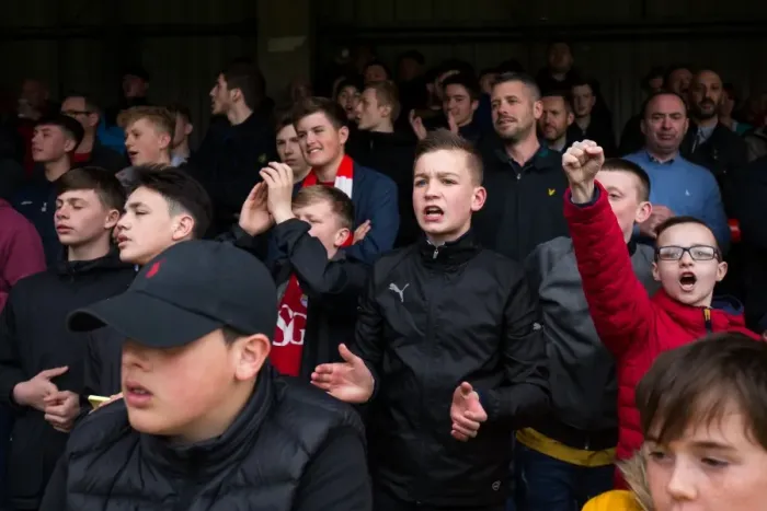 Framed Print : Bristol City Fans at Griffin Park, 01-04-2017 (Brentford vs. Bristol City, Sky Bet EFL Championship)